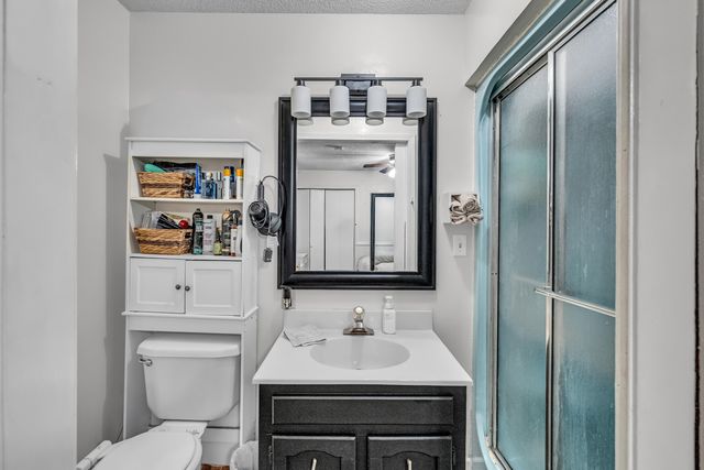 915 Jefferson Avenue, West Plains, MO 65775