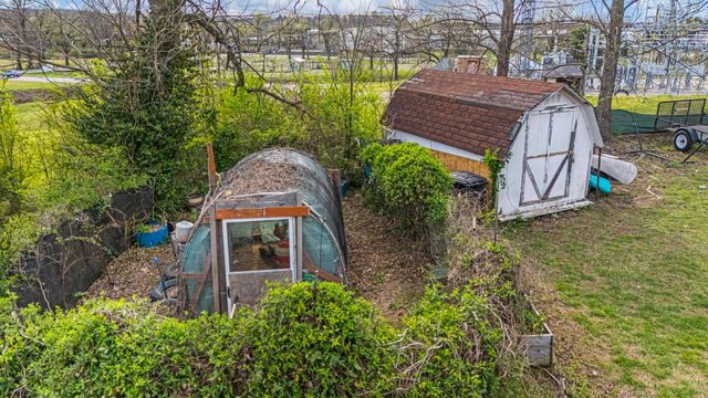 915 Jefferson Avenue, West Plains, MO 65775