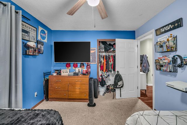 915 Jefferson Avenue, West Plains, MO 65775