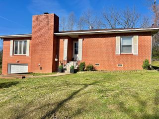 915 Jefferson Avenue, West Plains, MO 65775
