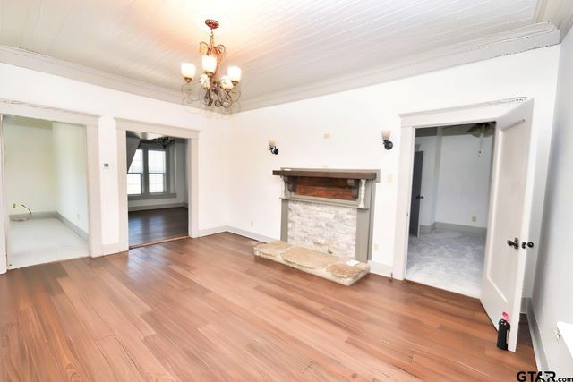 269 E Holley St, Alba, TX 75410