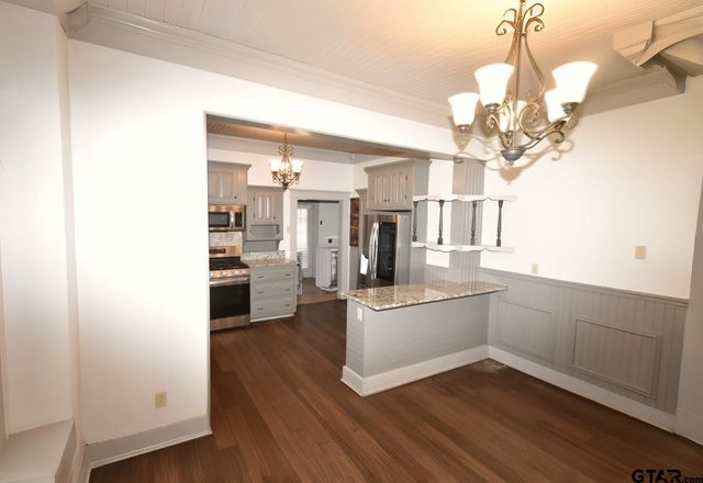 269 E Holley St, Alba, TX 75410