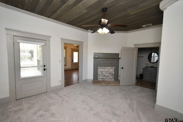 269 E Holley St, Alba, TX 75410