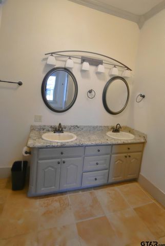269 E Holley St, Alba, TX 75410