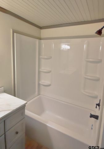 269 E Holley St, Alba, TX 75410