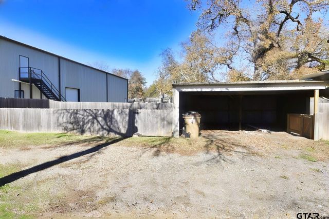 269 E Holley St, Alba, TX 75410