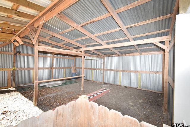 269 E Holley St, Alba, TX 75410