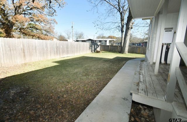 269 E Holley St, Alba, TX 75410