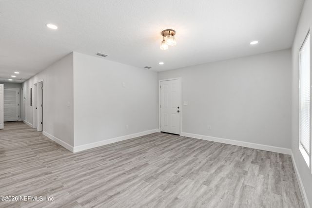 2221 JAYSON Avenue, Jacksonville, FL 32208