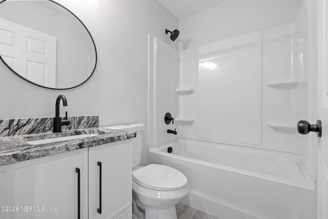 2221 JAYSON Avenue, Jacksonville, FL 32208