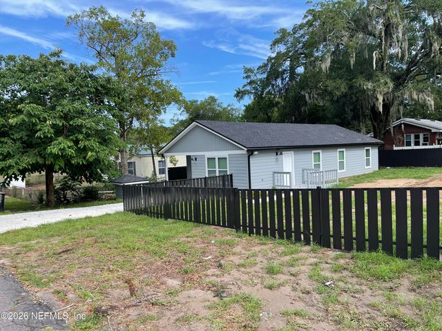 2221 JAYSON Avenue, Jacksonville, FL 32208