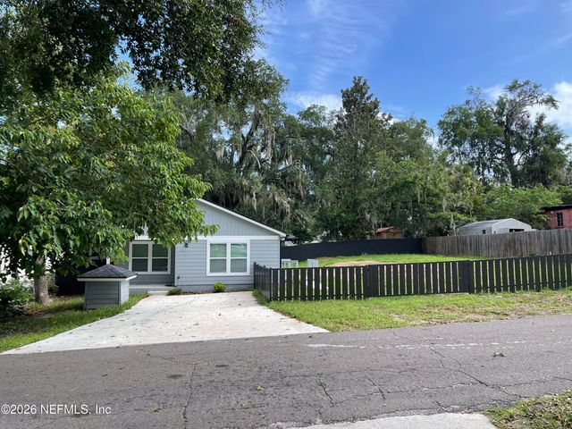 2221 JAYSON Avenue, Jacksonville, FL 32208