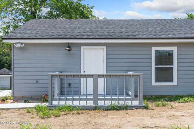 2221 JAYSON Avenue, Jacksonville, FL 32208