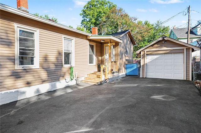 24 Bloss Street, Rochester, NY 14608