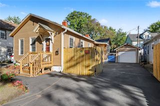 24 Bloss Street, Rochester, NY 14608