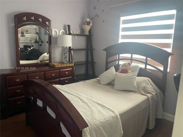 16364 SW 44th Way, Miami, FL 33185