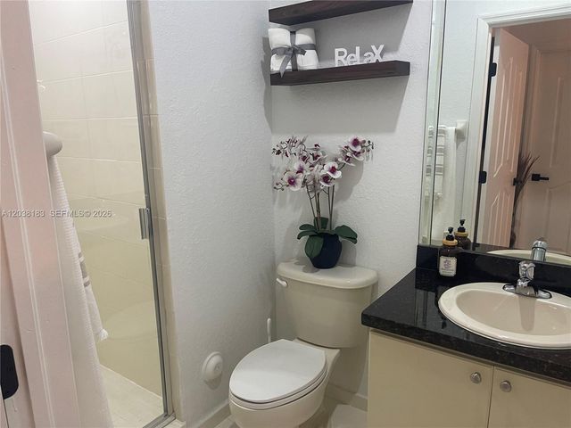 16364 SW 44th Way, Miami, FL 33185