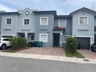 16364 SW 44th Way, Miami, FL 33185