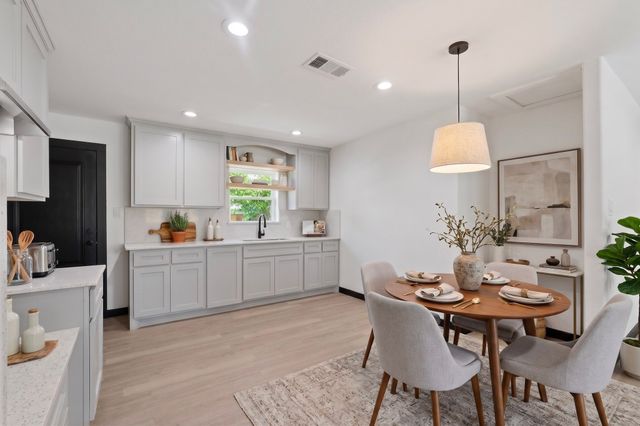 1624 Houghton Road, Dallas, TX 75217