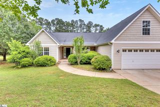 246 Waters Drive, Taylors, SC 29687