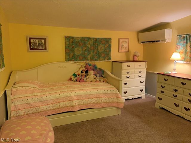 324 Cornwall Road, Rocky River, OH 44116