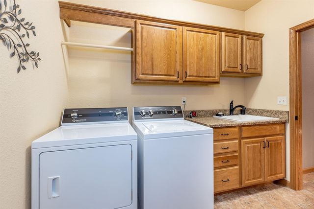 4767 Pine View Court, Monitor Twp, MI 48706