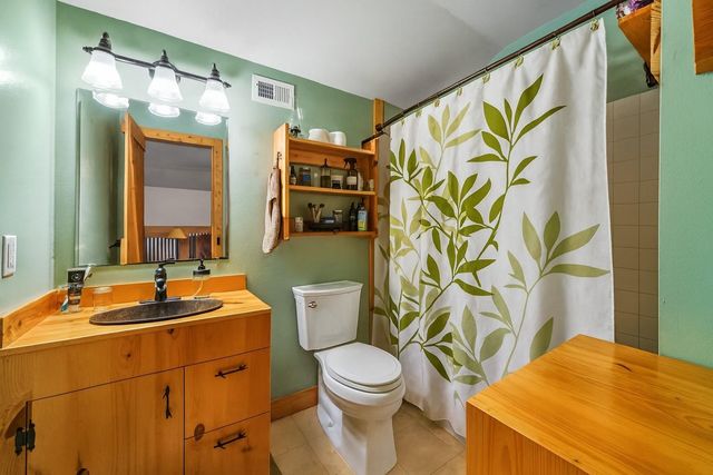 521 Camilla Lake Rd, Coldspring, TX 77331