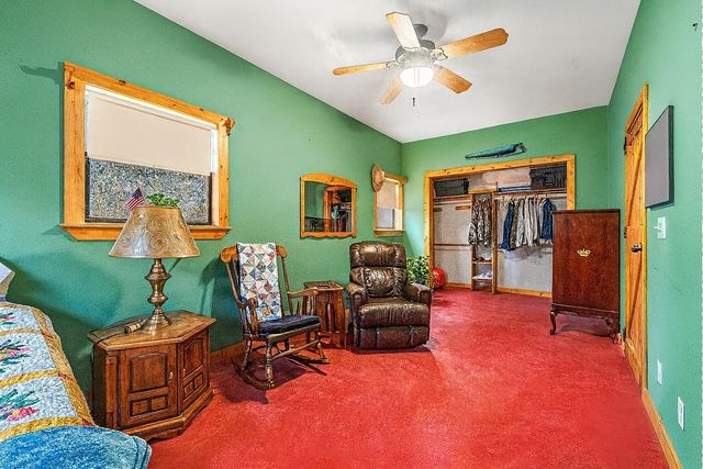 521 Camilla Lake Rd, Coldspring, TX 77331