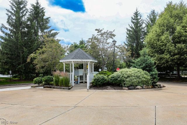 908 Bristol Lane, Streetsboro, OH 44241