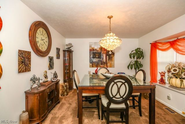 908 Bristol Lane, Streetsboro, OH 44241