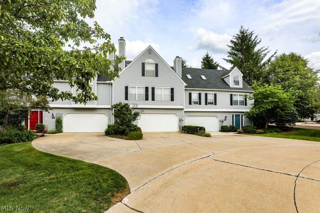 908 Bristol Lane, Streetsboro, OH 44241