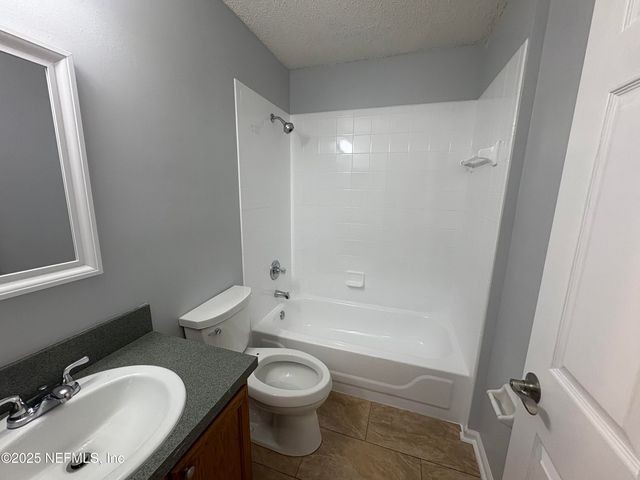 1531 IRISHWOOD Court, Middleburg, FL 32068