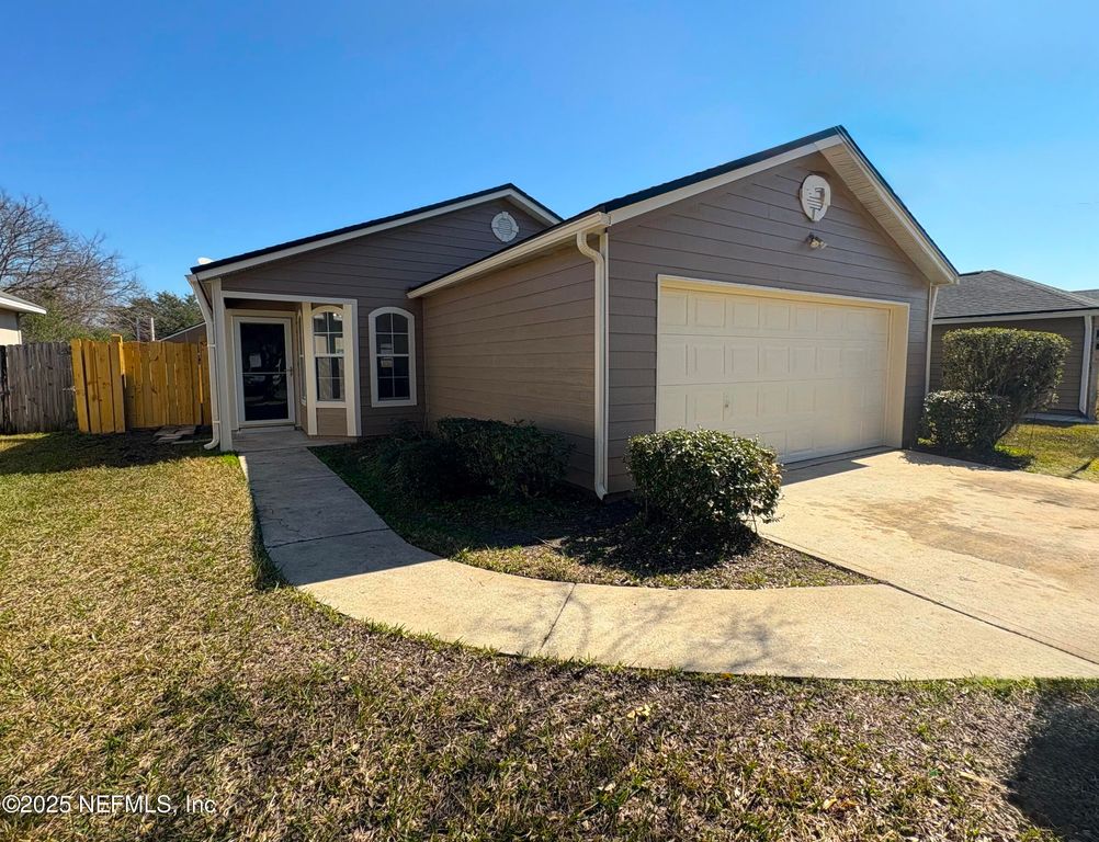 1531 IRISHWOOD Court, Middleburg, FL 32068