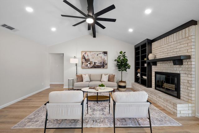 109 Woodland RD, Georgetown, TX 78628