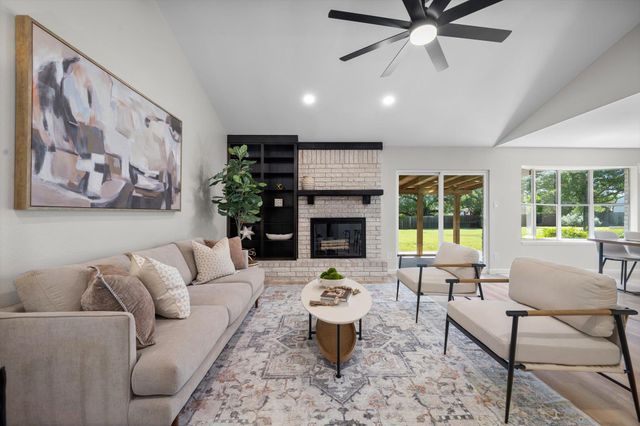 109 Woodland RD, Georgetown, TX 78628