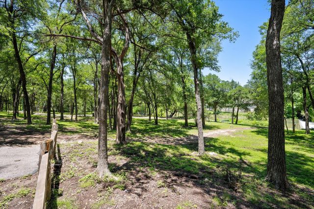 109 Woodland RD, Georgetown, TX 78628