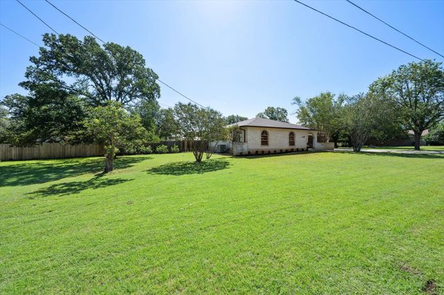 109 Woodland RD, Georgetown, TX 78628
