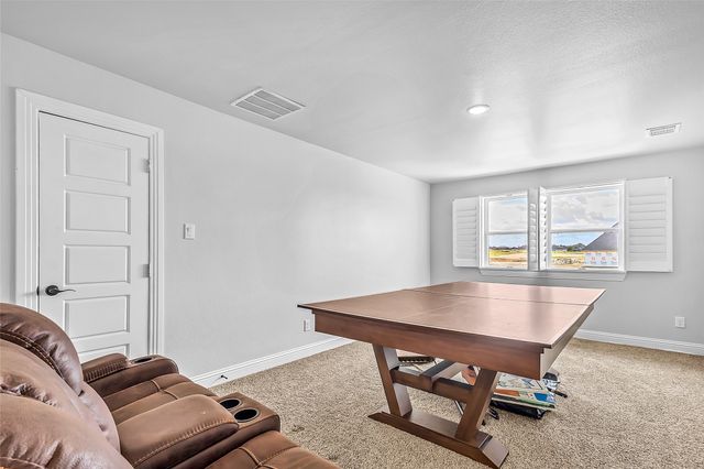 2820 Patrick Road, Waxahachie, TX 75167