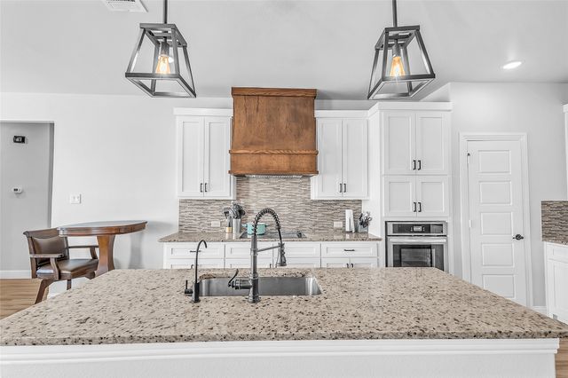 2820 Patrick Road, Waxahachie, TX 75167