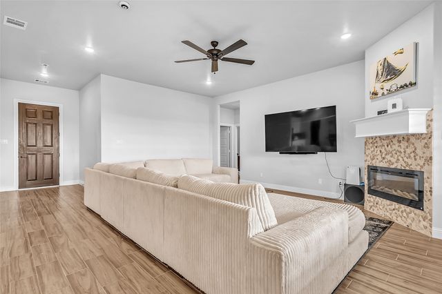 2820 Patrick Road, Waxahachie, TX 75167