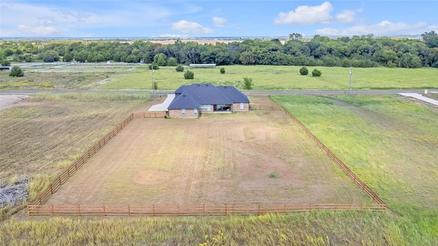 2820 Patrick Road, Waxahachie, TX 75167