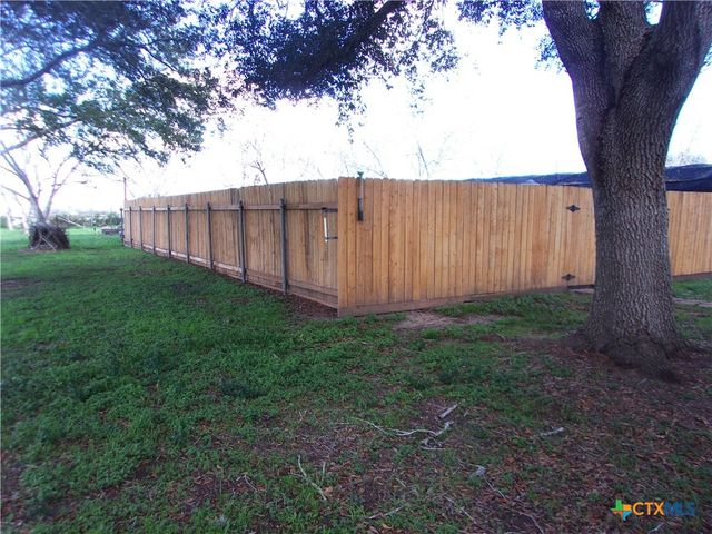 184 Russell Road, Victoria, TX 77904