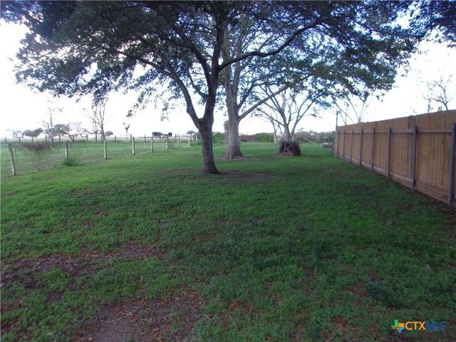 184 Russell Road, Victoria, TX 77904