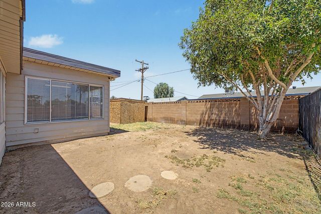 6536 W Turney Avenue, Phoenix, AZ 85033