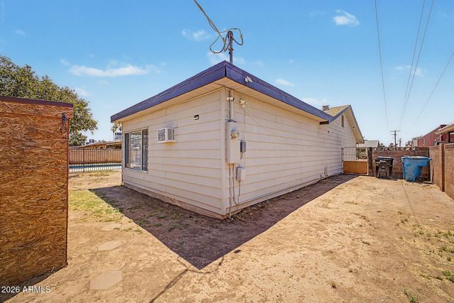 6536 W Turney Avenue, Phoenix, AZ 85033