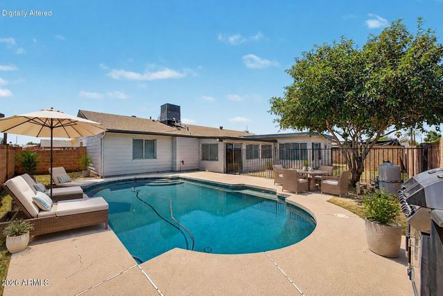 6536 W Turney Avenue, Phoenix, AZ 85033