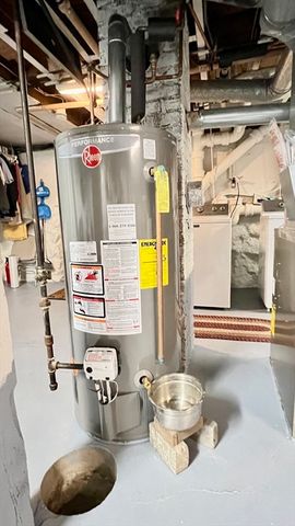 13 Berkley St, Fitchburg, MA 01420