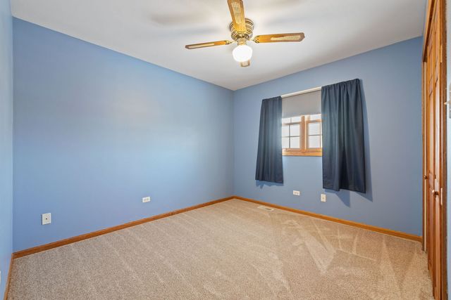 16742 W Fawn Path, Lockport, IL 60441