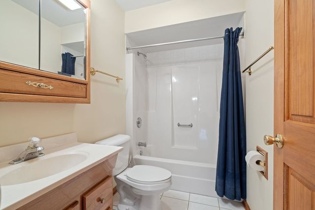 16742 W Fawn Path, Lockport, IL 60441