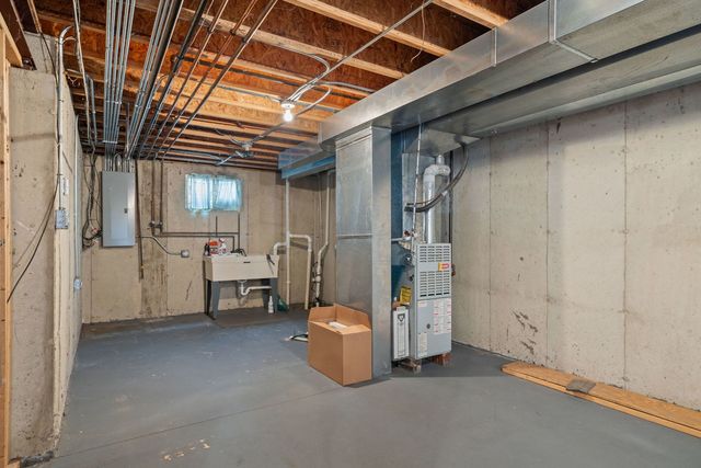 16742 W Fawn Path, Lockport, IL 60441